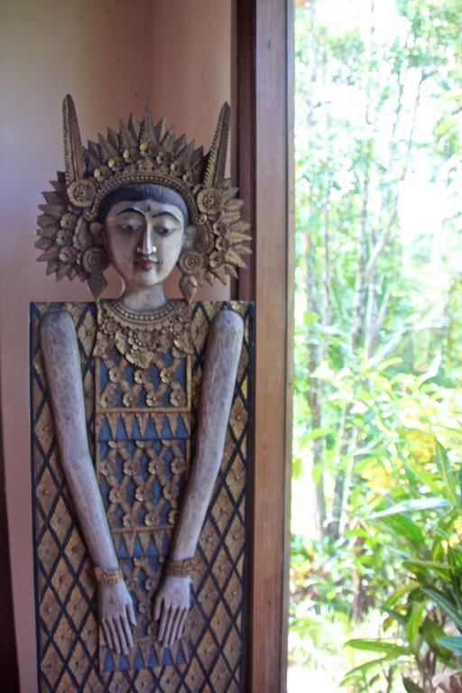 Bebek Biru Sidemen (Bali)