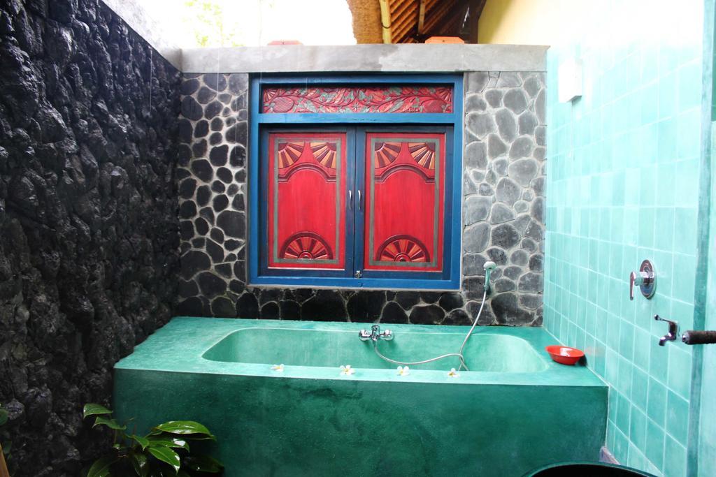 Guest house Bebek Biru 2*